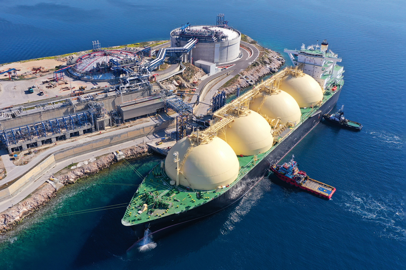 LNG Fuel Bunkering Increases With New Emissions Rules